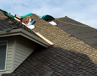 Assessing snow damage when looking for roof repair in Paterson NJ